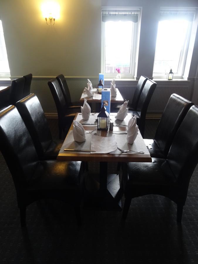 Celtic International Hotel Cardiff Airport Barry Extérieur photo