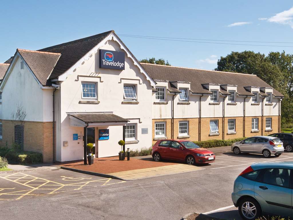 Celtic International Hotel Cardiff Airport Barry Extérieur photo